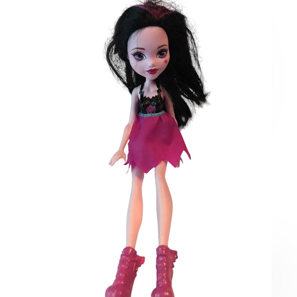 2016 Monster High Cheerleader Ghoul Spirit Draculaura cheerleading doll
